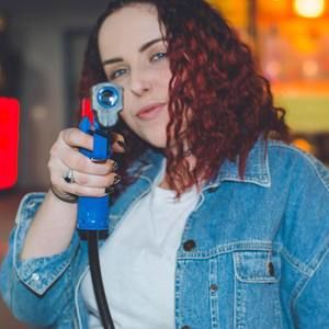 Meet your Posher, Danielle